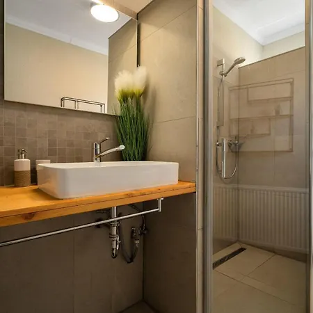 Lägenhet Ferienwohnung-an-der-mueritz *